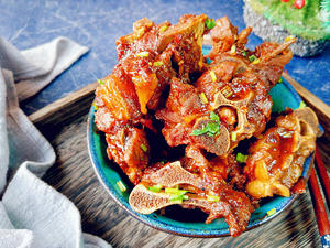 红烧羊蝎子（年夜饭）