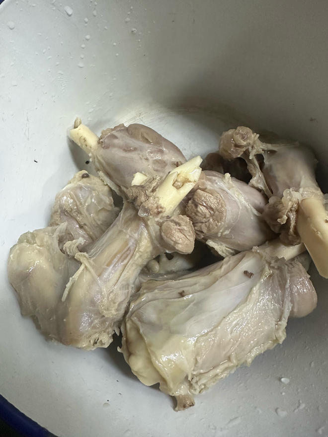 高压锅清炖羊腿