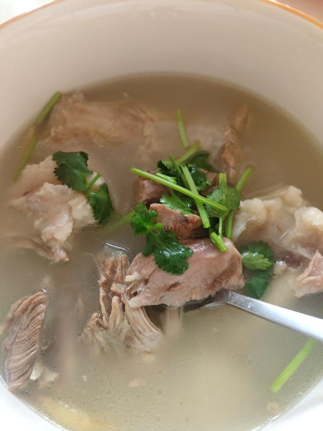 清炖羊汤，羊腿汤，冬季滋补佳品