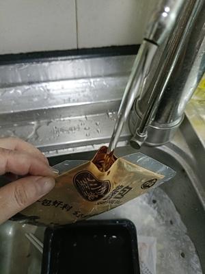 卤味晚餐（卤鸭翅卤鸭爪卤牛肉卤鹅蛋卤菜）