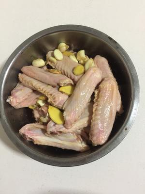干锅香辣鸭翅