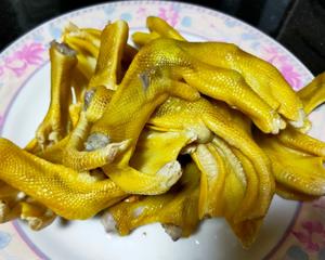 追剧零食——椒盐脆皮鸭爪