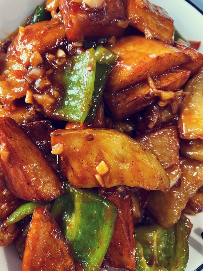 地三鲜（茄子，土豆，青椒）