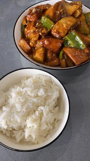 地三鲜（茄子，土豆，青椒）