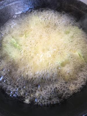 街头小吃「炸包菜」👍👍👍