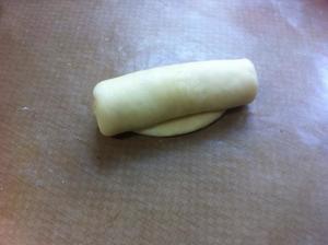 脆皮肠仔餐包