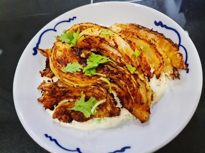 地中海烤包菜酸奶酱