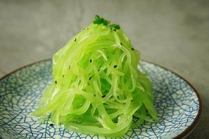 凉拌莴笋丝