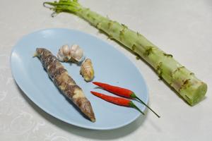 莴笋炒腊肠