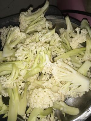 花菜炒腊肠