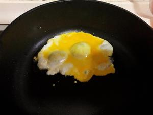 油菜粉丝炒鸡蛋