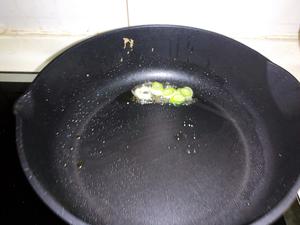 油菜粉丝炒鸡蛋
