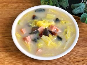 娃娃菜火腿皮蛋汤