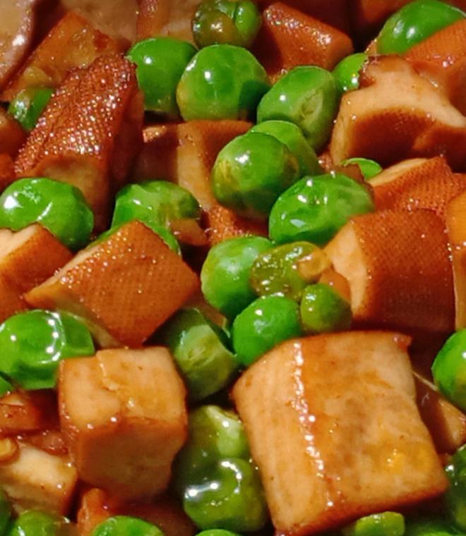 豌豆炒香干