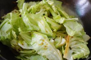 手撕包菜炒香干