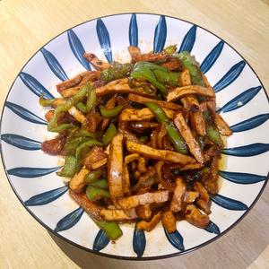 超下饭/青椒香干炒肉丝