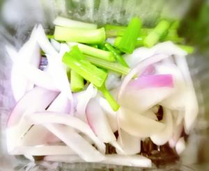 一吃就停不下来的～麻辣香干😋