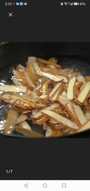 豆芽炒香干