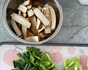 鸡蛋炒香干
