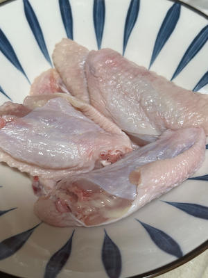 【鸡翅新吃法】咸蛋黄焗鸡翅