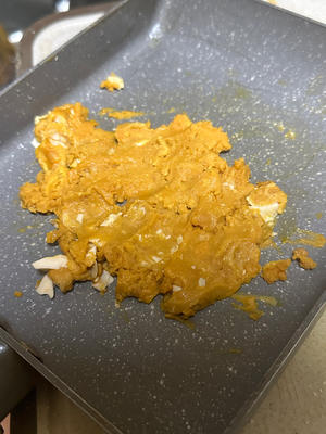 【鸡翅新吃法】咸蛋黄焗鸡翅