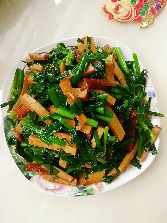 韭菜炒素鸡