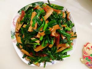 韭菜炒素鸡