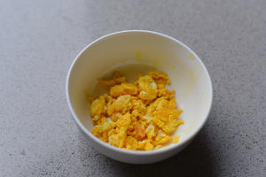 鲜烫豆苗菜