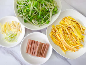 火腿鸡蛋炒黑豆苗