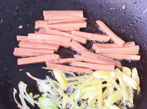 火腿鸡蛋炒黑豆苗