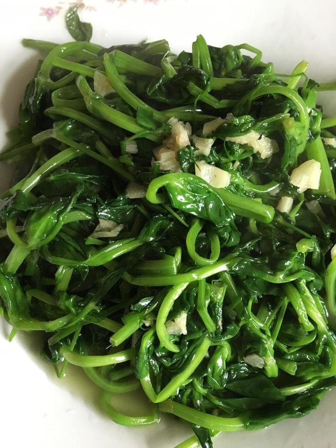 蒜蓉炒荷兰豆苗