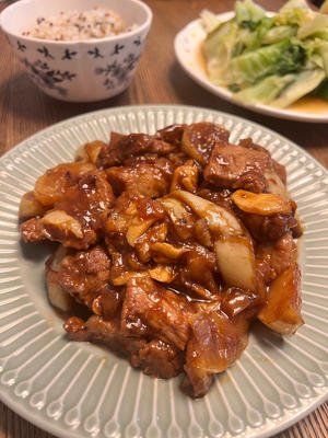 简易版苹果炖猪排