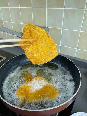 上海名堂炸猪排！脆薄炸街好吃！不掉粉不掉糠！