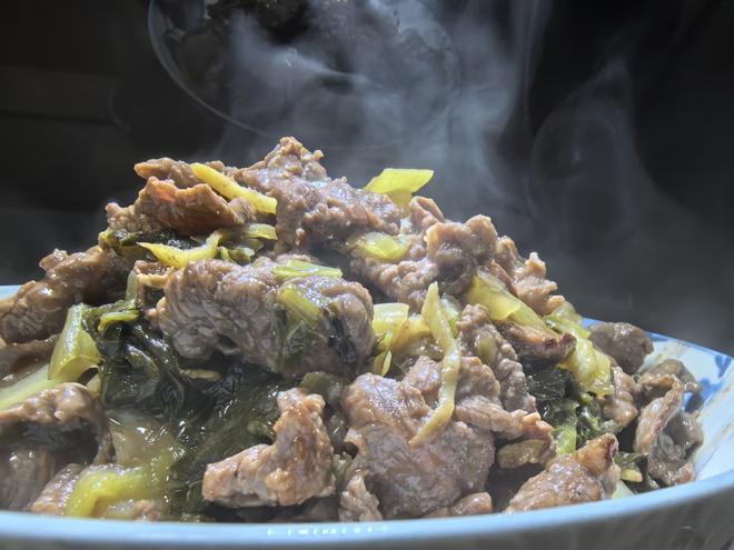酸菜炒牛肉（猪肉）