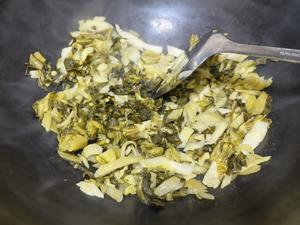 酸菜炒牛肉（猪肉）