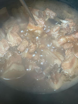 青萝卜腐竹红烧五花肉（不炒糖色，家常懒人版）