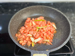 番茄腐竹牛肉煲