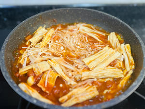 番茄腐竹牛肉煲