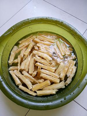 🔥【凉拌腐竹】好吃有诀窍，用这个方法拌，鲜香美味又下饭！